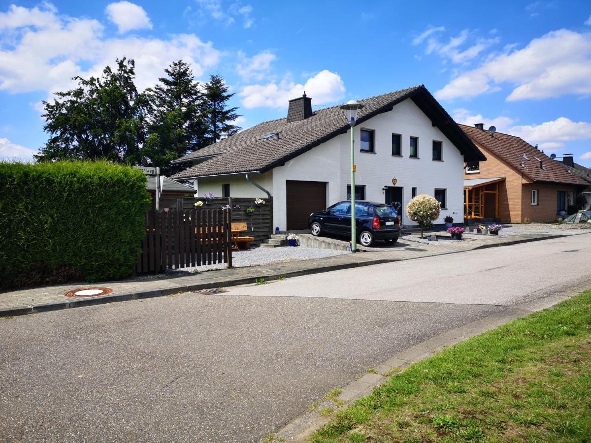 Ferienwohnung In de Ühl Hürtgenwald Exterior foto